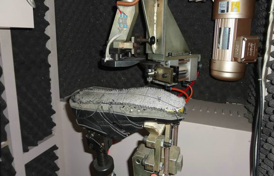 Automatic Heel Seat Pounding Machine