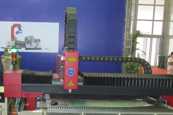 High Speed Sheet metal CNC fiber Laser cutting machine / equipment