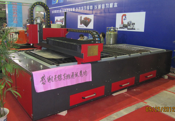 High Speed Sheet metal CNC fiber Laser cutting machine / equipment